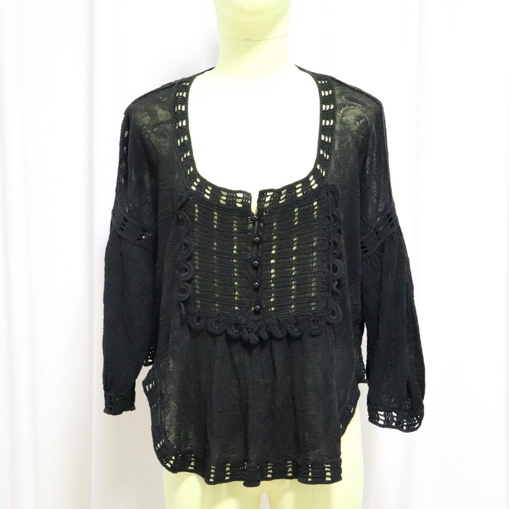 Vintage Crochet Box Fit Blouse